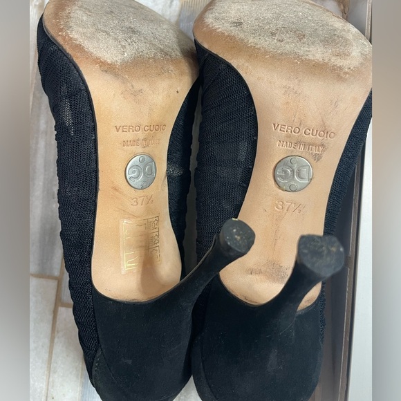 Dolce & Gabbana Black Tulle Fabric Flower Applique Peep Toe Pumps Size 37 - Picture 10 of 11